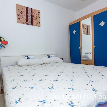 Apartmani Filip Pag Town Buitenkant foto